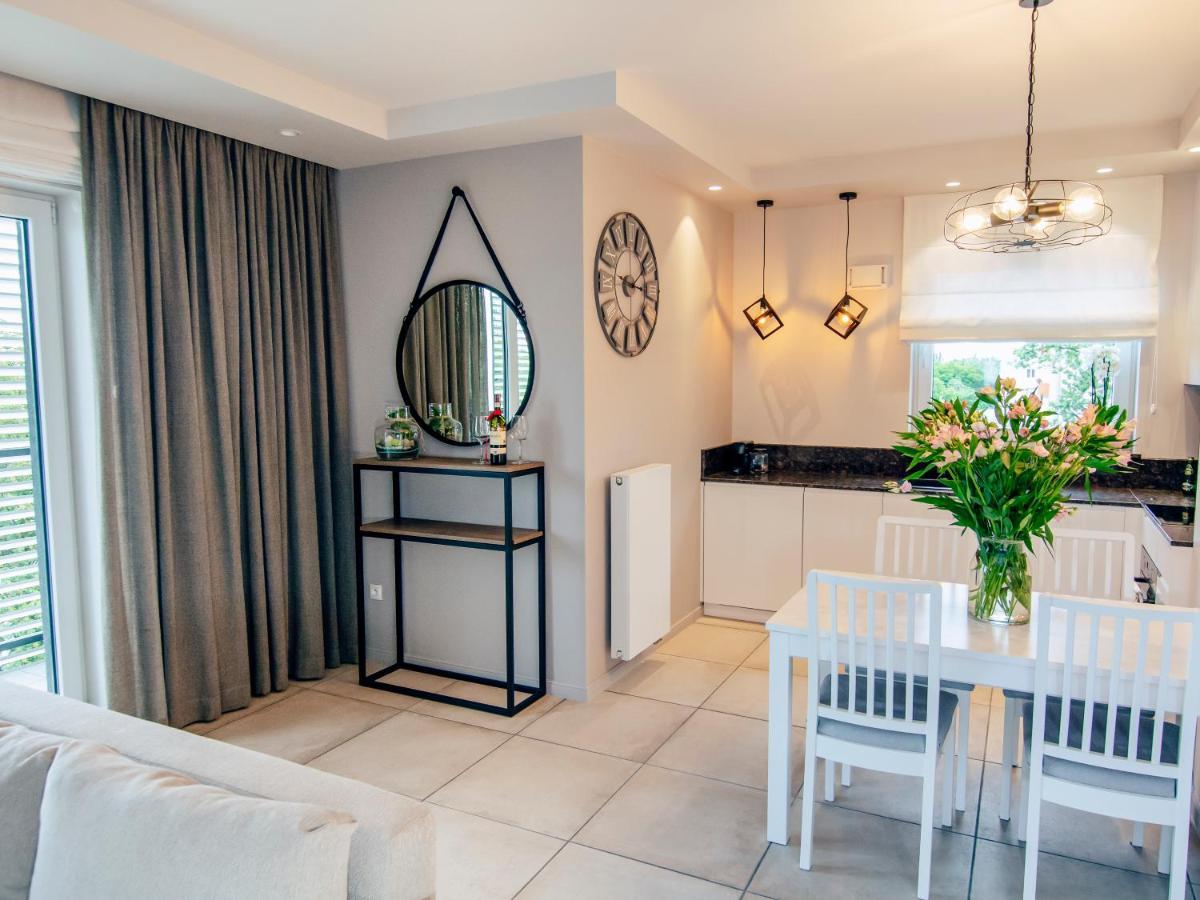 El Apartments - Orion พอซนาน ภายนอก รูปภาพ